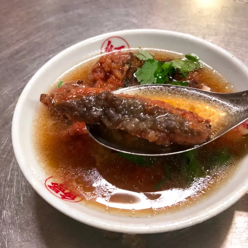 【企鵝吃基隆】圳記紅燒鰻