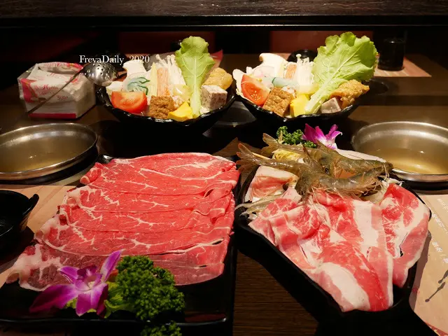 2020, Mar │鮮來一鍋│走吧台北哪裡吃美食：永安市場火鍋推薦 食材新鮮 堅持飯店品質平價火鍋 內含完整菜單 永和火鍋推薦