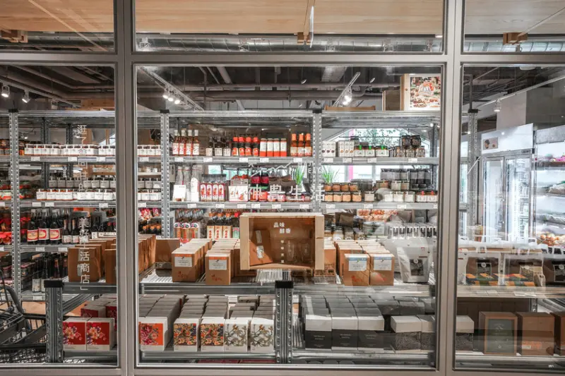 食習Ｘ神農市場 maji food & deli Ｘ魔王 台北中山區  媽媽說 吃飯不要看電視 要好好專心吃飯 誠品生活南西店 無毒健康料理 神農市場旗下品牌 捷運中山站 內文有店家資訊