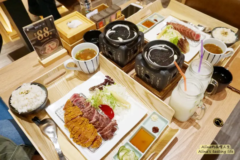 【信義區-ATT】「虎次日式炸牛排專賣店」牛排控注意啦！超人氣炸牛排買一送一？！(附菜單.價位)