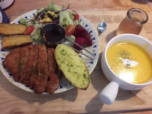 假日早午餐放空享受餐點的好所在~創意廚房早午餐x瓜瓜園