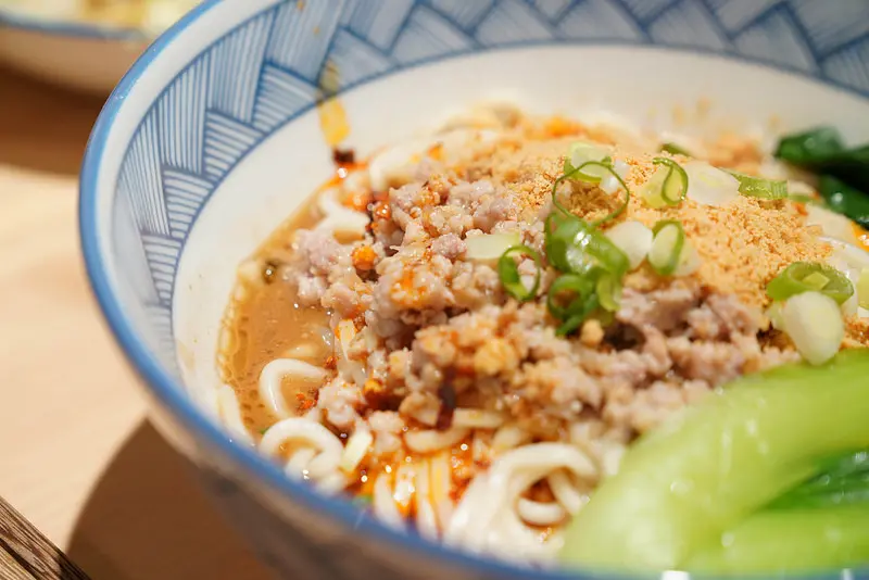 【新店美食】林蜀塾川味麵堂｜新店小吃｜七張｜碧潭美食｜ - 小美叮叮-旅遊看世界