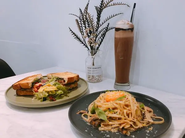 捷運西門站✿settle cafe✿純白空間享用料好豐盛餐點! 推薦烤牛肉三明治~