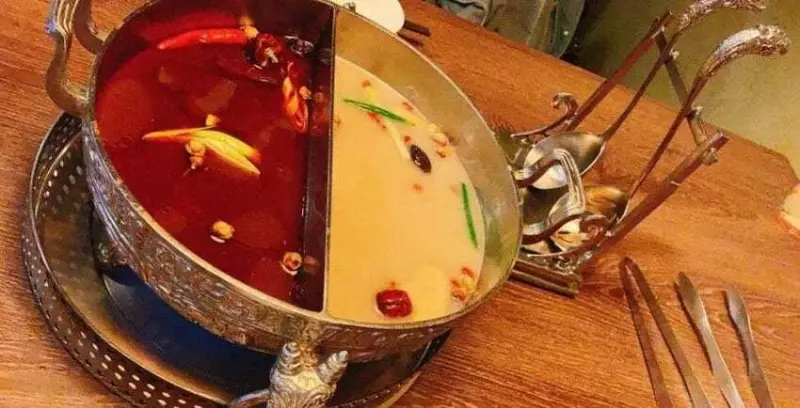 問鼎 皇上吉祥宮廷火鍋 麻辣鍋 養生鍋 西門店 台北萬華 - 丹尼的吃喝玩樂