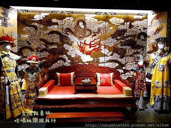 |台灣·台北|問鼎麻辣養生鍋·西門町·單點式火鍋·16種口味哈根達斯任你吃·我們的6週年晚餐