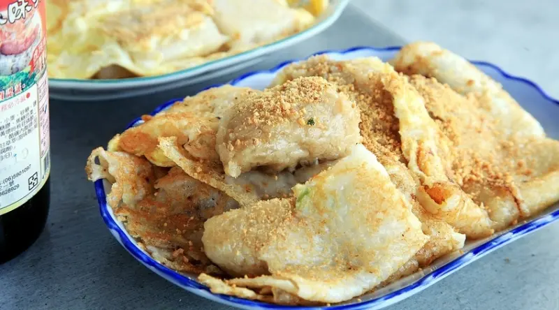 台南美食-芯芯要去【大同手作蛋餅專賣店 Quiche】~超飽足肉粽蛋餅!吃一餐抵兩餐還有多種創意早餐等你來發掘