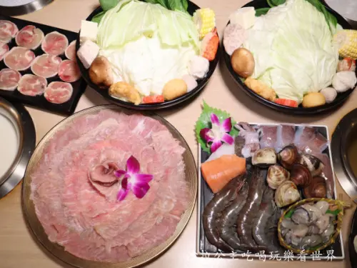 蘆洲火鍋『加賀町精緻涮涮鍋(蘆洲店)』免服務費/捷運徐匯中學站/尼加拉瓜公園對面