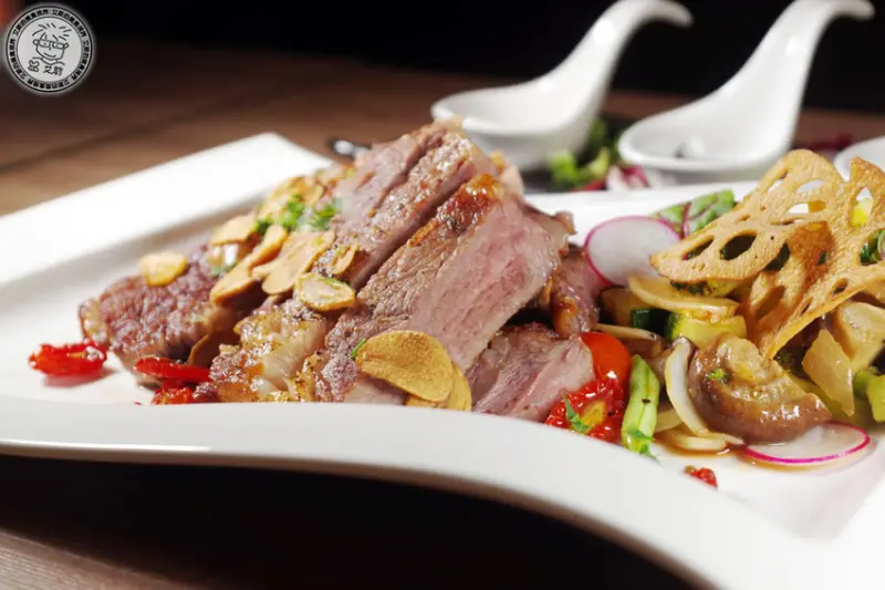 下班後的心情紓壓．美食與音樂的美好邂逅．Rocket Music 音樂火箭餐廳