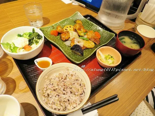 大戶屋 / 上野公園店 / 平板點餐鮮體驗              