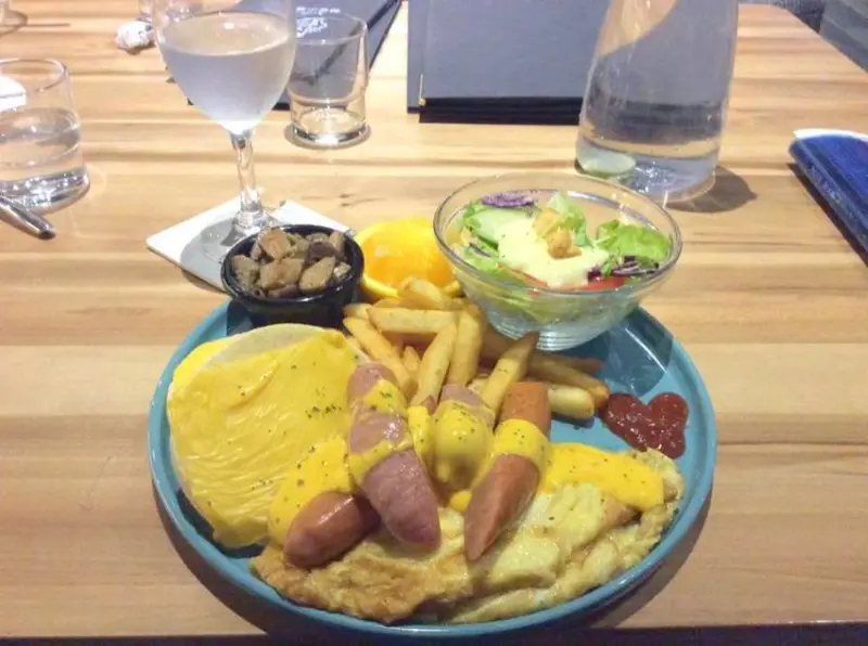 『FREAKS CAFÉ & BISTRO 癮客(林口店)』品味迷人的義式風情  