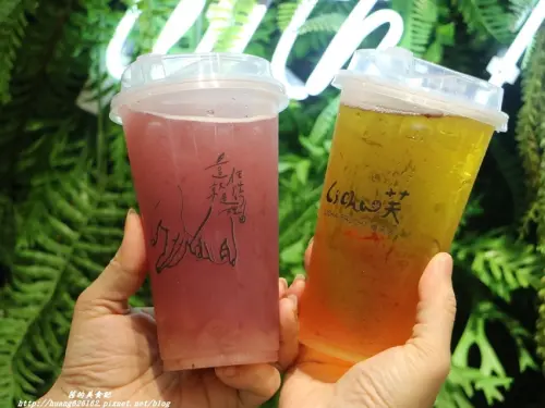 【台北萬華區】西門町飲料推薦『LiCha Frucht 禮采芙-西門概念店』家樂福西門桂林1樓/捷運西門町