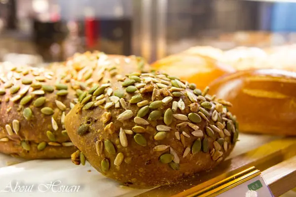 桃園統領B1-米塔烘焙，鬆軟麵包口味多樣的好滋味        
      