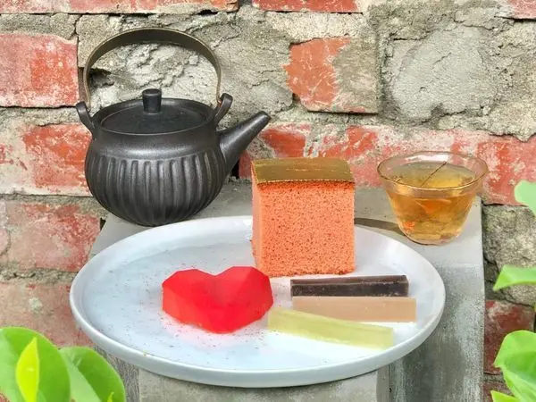 【金錦町】日式老屋風情｜丹鶴金箔蜂蜜蛋糕｜母親節限定伴手禮