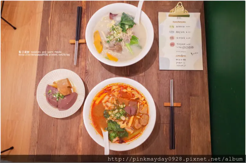 ✿台南✿ 溫馨可愛小麵店 正港古早灶爐柴燒熬製湯頭 用心親切的服務態度  過敏兒快來吃阿 ➜ 鼻子過敏 noodles and warm foods