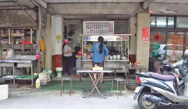 【台北美食】姐妹汕頭麵-隱身在巷弄裡超便宜又美味的小吃店