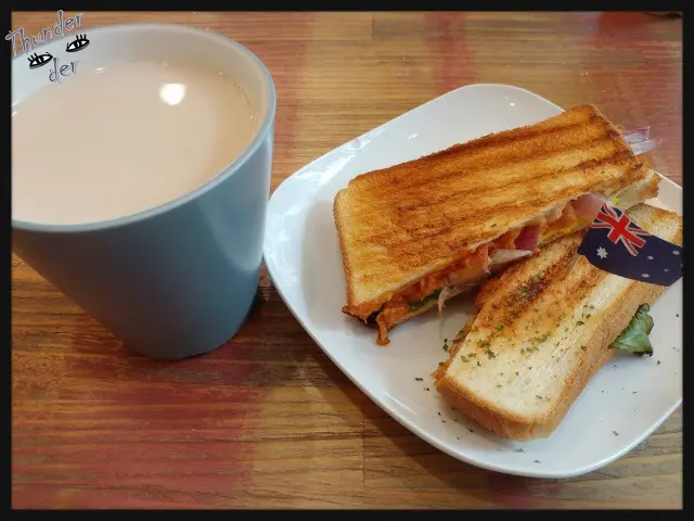 [北投][一人餐桌]啃吐司·早午餐 簡單卻不簡單的吐司 現點現做美味值得等候
