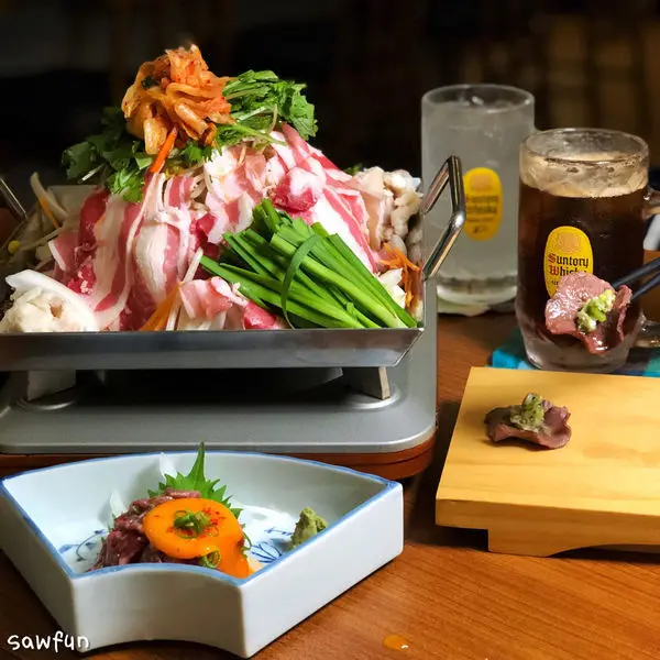 【台北美食】一笑 issho居酒屋 不用飛日本就能吃到道地日式料理 深夜食堂 牛舌料理 牛肉鍋 鐵板起司鍋巴飯 咖啡酒 中山站美食 松江南京站日式居酒屋