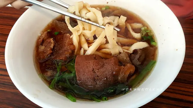 彰化和美。裕鼎牛肉麵。陣陣牛肉香撲鼻而來