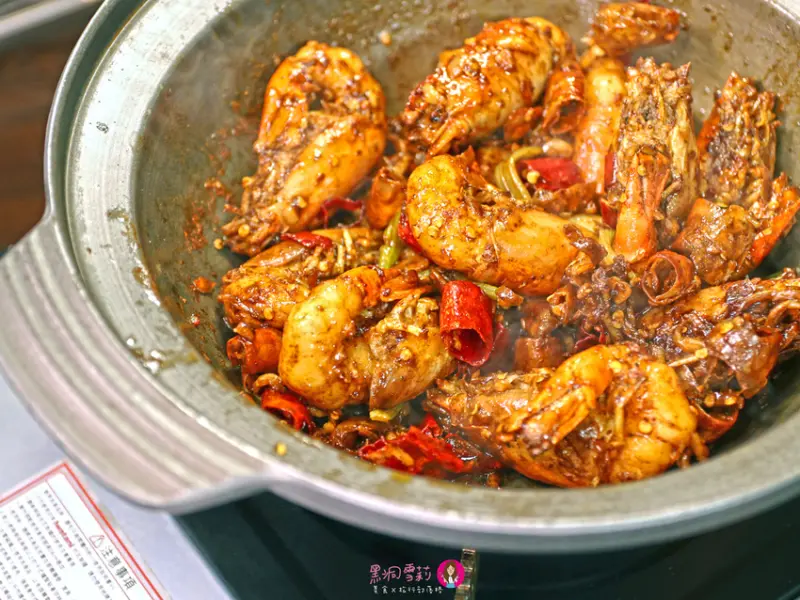 【食記】桃園「一品活蝦桃園店」．現撈泰國蝦〃藝文特區