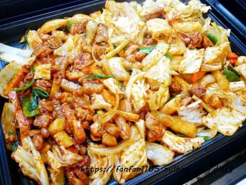 【東區美食】HTT好太太韓式料理 平價大份量 #韓式料理 #東區韓式料理 #正韓美食 #韓式煎餅 #忠孝敦化站