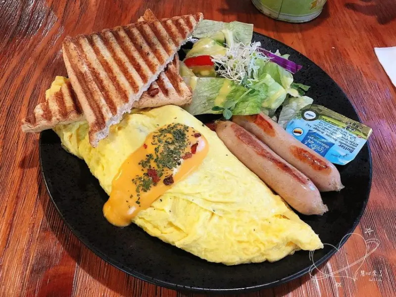 【慧。愛笑的吃貨】板橋起家厝.寵物友善餐廳.值得一訪再訪