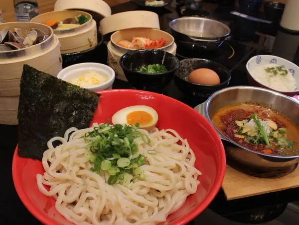 台中美食｜富士山55沾麵-沾麵元祖台灣2號店，濃郁湯頭沾麵鮮甜好味道