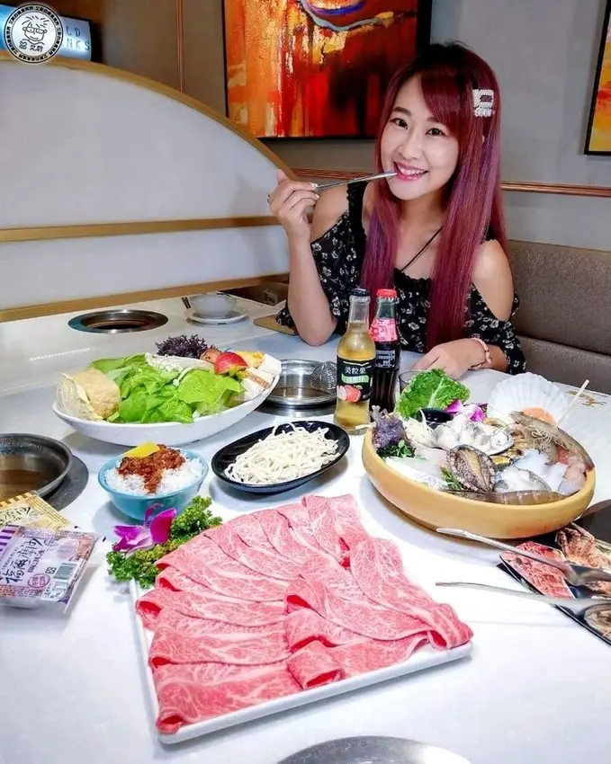 [鍋物．套餐]活蝦、活鮑魚新鮮吃的到，高品質鍋物一個人也可以吃很High．天鍋宴優質海鮮火鍋