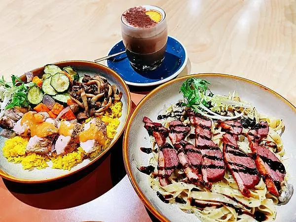 ||吃。台北|| GinGin Coffee Company 好好吃的松露義大利麵