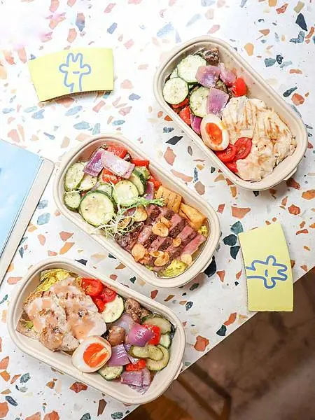 [ 台北美食 ] 防疫在家吃什麼？外送餐盒整理 (持續更新 6/5)