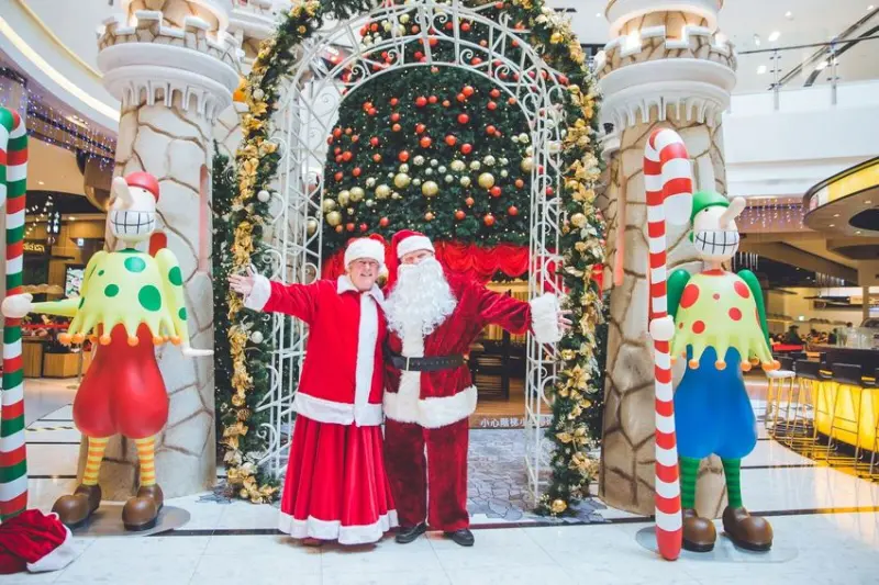 2018 全台最美 6000坪地下聖誕遊逛街城  『太skr了!中壢大江聖誕拍照打卡八大亮點』拍照+美食 All here