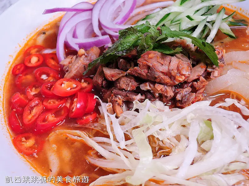 【忠孝復興.平價美食】新開幕正宗南洋料理『瘦仔林叻沙』馬來西亞主廚道地風味小菜、經典辣死你媽椰漿飯