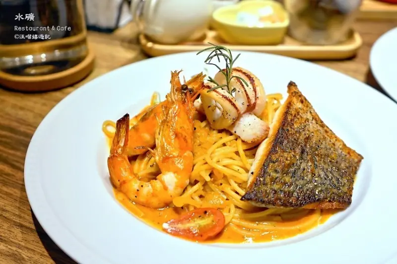 忠孝復興咖啡廳 ❤ 水礦 Restaurant & Cafe ❤ #東區義式餐廳 #東區下午茶 #壽星優惠 #鏡面蛋糕 #水礦咖啡菜單 (不加收服務費)