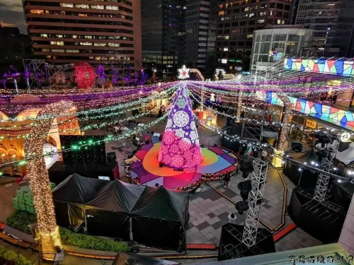 2018台北●時尚聖誕【統一時代百貨】愛．Sharing 五個必拍打卡點 