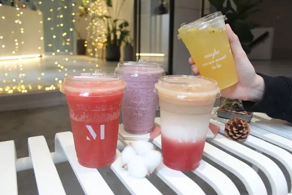 台北美食｜MAYBE 時尚水果飲品-台北東區新潮飲料指標，西瓜遇青茶迸出新滋味