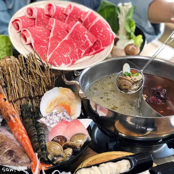 【台中美食】瀧厚鍋物 台中東山店 安格斯黑牛界的LV 日本和牛 厚切牛肉 爬完大坑吃火鍋 鮮甜的蛤蜊鍋搭配麻辣鴛鴦鍋 台中北屯區美食