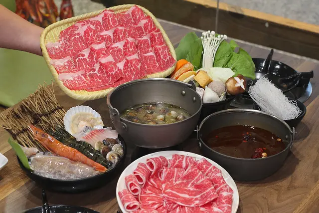 台中美食｜瀧厚鍋物東山店-精選優質厚切肉片，平價CP值爆高