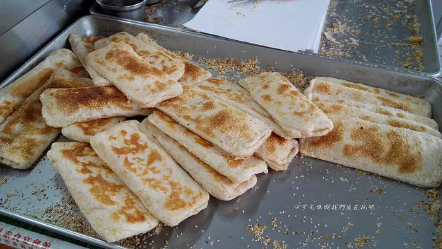 北方早點。在地經營40年的老店。燒餅油條/鹹豆漿我最愛。