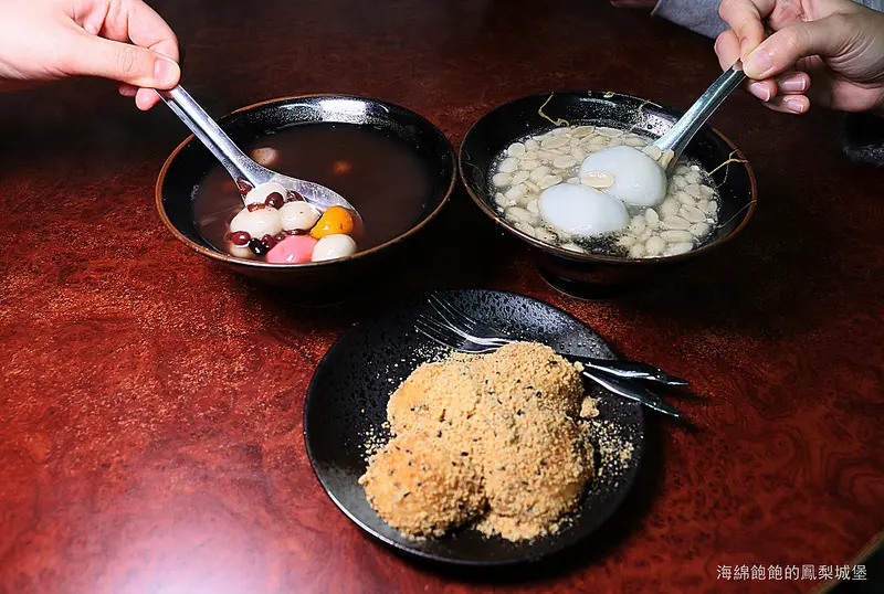 『客家自製湯圓』遼寧夜市美食30年老店，余文樂推薦甜湯，燒麻糬、紅豆湯圓、芝麻湯圓花生湯，IG熱門打卡，菜單價位，外送(捷運南京復興站)