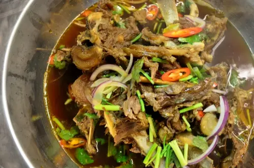 連桌球好手福原愛都愛的羊蠍子現身在台中！一鍋兩吃的絕妙滋味，等甚麼？