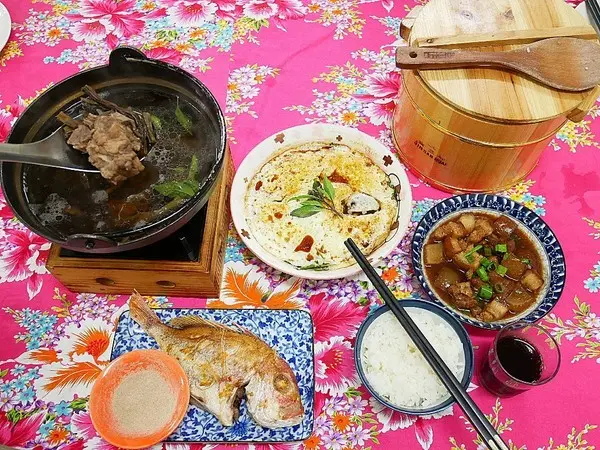 和風民宿&食堂-苗栗公館住宿  全家一起出遊的好地方  遠離繁雜的城市  到鄉下呼吸新鮮空氣  一泊二食cp值最高              