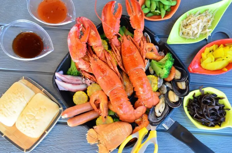 點波士頓龍蝦套餐加購99元，再贈送一隻波士頓龍蝦！