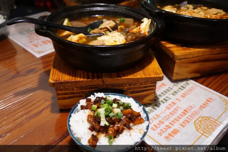 簡單好吃方便的麻辣 還有麻辣魯肉飯哦-阿二麻辣食堂大安店@捷運大安站@仁愛醫院