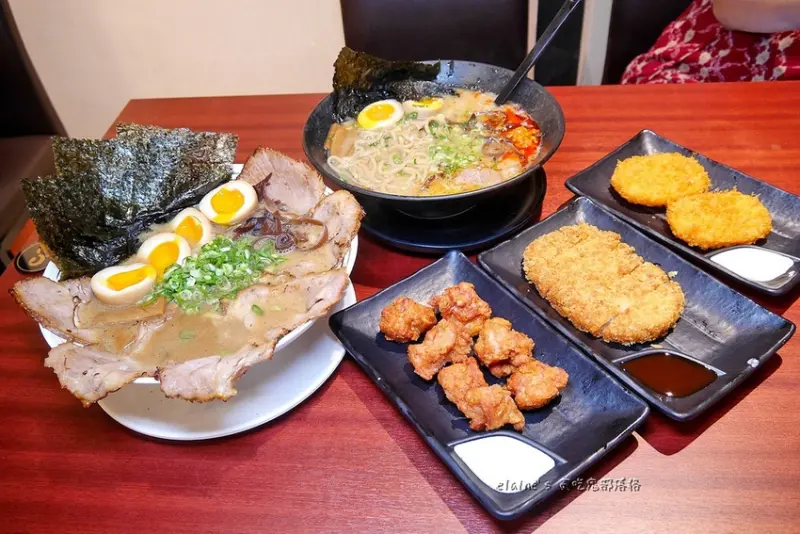 吃。台中北區《佐原拉麵》道地好吃的日本拉麵推出限量魔鬼拉麵吃到飽，挑戰你的極限喔。台中一中拉麵推薦。台中日式拉麵推薦