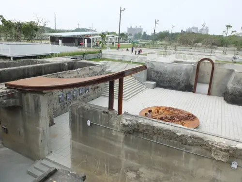 屏東市景點。屏東縣民公園。殺蛇溪畔獨享地景風光 荒廢工業遺構注入新能量