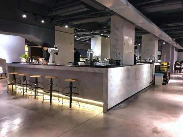 [台北] 200坪土豪大空間/Out of office 不在辦公室咖啡館/相見恨晚的聚會好所在