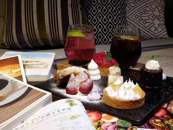 【信義區咖啡廳】不在辦公室 Out of office，市府站不限時商務包場，親子友善250坪超大空間!!