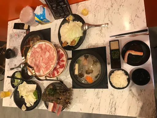 [彰化縣]彰化市嗑肉石鍋~超划算龍蝦雙人鍋不用一千