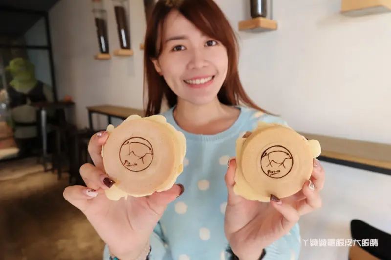 新竹下午茶外送！青畑九號豆製所，新年推出超文青療癒的爆餡紅豆餅 - ㄚ綾綾單眼皮大眼睛