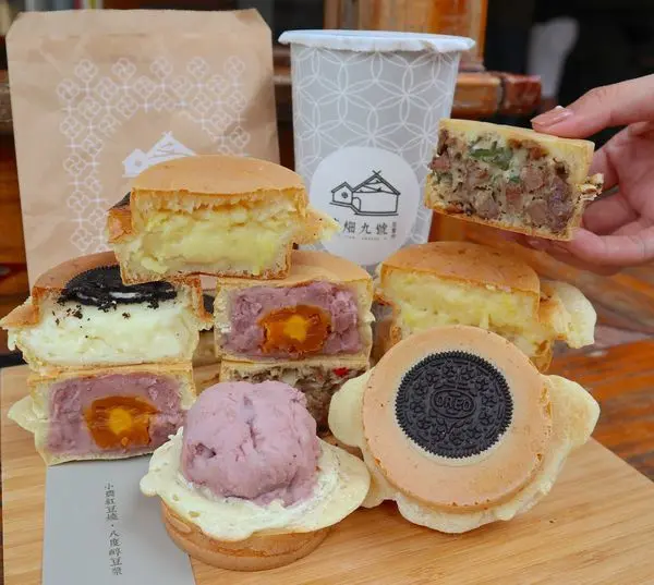 [食記] 新竹 - 竹北【青畑九號豆製所】浮誇系爆料紅豆餅！不只濃濃文青風格，各種特殊口味也超好吃！