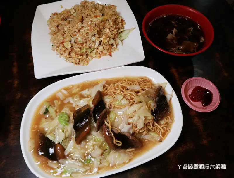 台南鱔魚意麵清大店，超值當歸羊肉湯只要40元 - ㄚ綾綾單眼皮大眼睛
